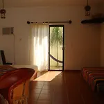 Lo Nuestro Petit Hotel