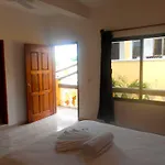 Malix Pek Hotel 2*