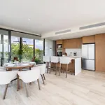 Apartment Stunning 2 Bd Mistiq Ph Rooftop Private Pool *
