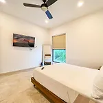 Veleta Townhouse With Private Pool And Terraces