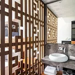 Iik Luxury By Spot