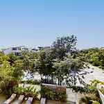 Caribbean Breeze Retreat At Nhoa