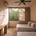 Luxury 4br Aldea Zama Dream Pool & Bright Holiday home