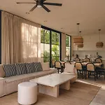 Luxury 4br Aldea Zama Dream Pool & Bright *