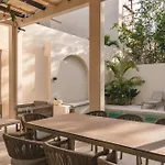 Luxury 4br Aldea Zama Dream Pool & Bright Holiday home *