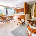 Luxury Townhouse Private Pool