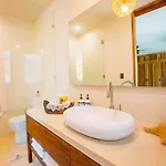 Luxury Townhouse Private Pool *