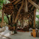 Peaceful Veleta Penthouse With Private Rooftop