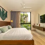 Lux 1br With Rooftop Pool, Spa, Gym, Kids Playroom *