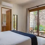 Boho Chic 3br Villa, La Veleta, Rooftop & Private Pool