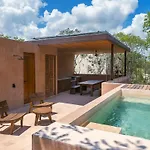 Сasa de vacaciones Boho Chic 3br Villa, La Veleta, Rooftop & Private Pool *