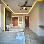 Stunning Villa In The Heart Of La Veleta