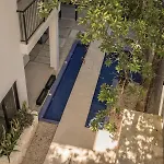 1 Bedroom In Downtown Walking Distance From Bars