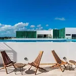 Brava Towers 3Br - Next Level B