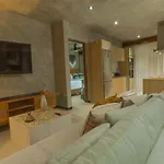 Apartahotel Impresionante Tuk 4*