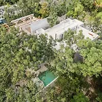 M11 Casa Leto - Luxury Villa In Gated Community