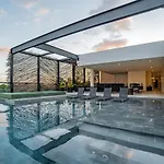 María Exclusive Serenity With Private Pool Apartamento *