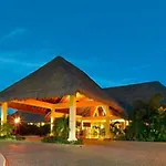 Grand Palladium Riviera Resort And Spa