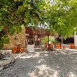 Xhule Tulum