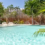 Xhule Tulum