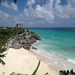 Brand New Penthouse Jungle Views 2 Bdr Sleeps 6