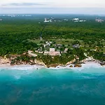 Hotel Co.bañitas