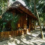Co.bañitas Hotel *