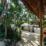 Hotel Co.bañitas *
