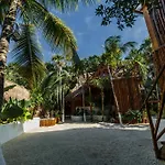 Co.bañitas Hotel Tulum