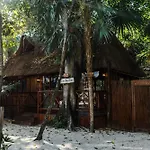 Hotel Co.bañitas
