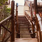- Aldea Mangle&cenote Lodge
