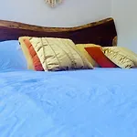 Exclusive Building Infinity Pool And Gym Restaurants And Bar District Nearby Tulum