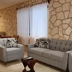 Kin House Downtown Apartamento