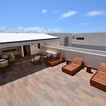 Luxury Rooftop Oasis, Heated Pools, Private Escape