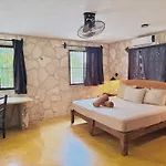 Hostel Oryx Tulum