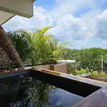 Ph Studio Balcony With Jacuzzi, Gym & Pool