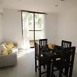Comfortable 2 Bedroom Apartment
