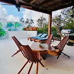 Villa Alux, La Veleta