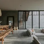 Media Luna Boho Chic E11 Pvt Pool Concierge