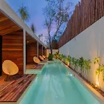 Waterhouse Deluxe Villa Private Pool 10 Pax