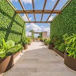 Central 2Br Sun Lover\'S Nest W Gym Rooftop Spa