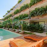 King Size Bed Loft In La Veleta
