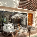 Bali 4Br Villa W Pool, Rooftop Jacuzzi And Bbq