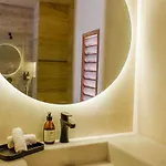 Apartment In La Veleta With Private Rooftop