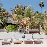 Anana Casa Cantarena Beachfront Meals Included