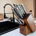 Your Dream Stay Pool Bikes & Near Every Hotspot