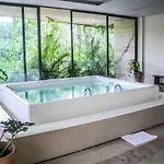 Luxurious Ph Private Pool Beachclub Mistiqtulum
