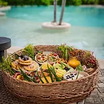 Serene 4br W Pool Hot Tub 1xfree Breakfast *