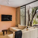 Apartamento Serene 4br W Pool Hot Tub 1xfree Breakfast