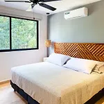 2bd With Private Balcony & Jacuzzi Aldea Zama View *